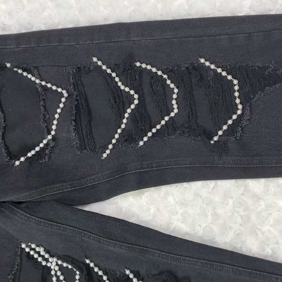 Forever 21 Distressed Pearl Detail Black Jeans - Picture 6 of 16